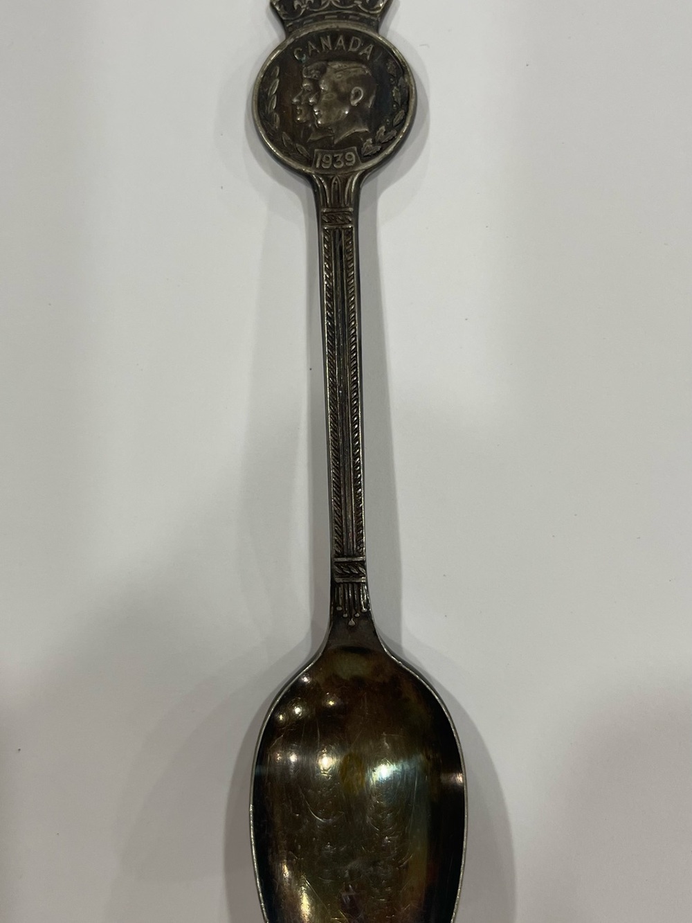 Vintage 1939 royal Canada visit souvenir spoon. King George IV